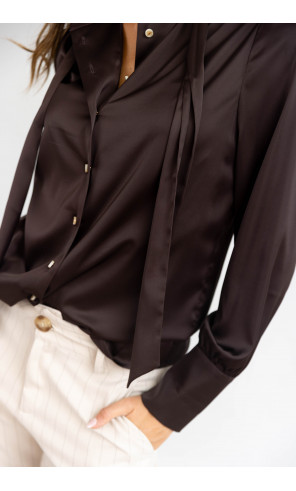 Blusa Satinada Chocolate Con Lazada BMB & Co.