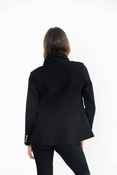 Blazer Negra Cruzada Extra Comfort BMB & Co.