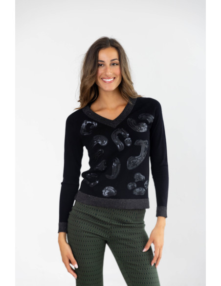 Jersey Negro Pico Con Lentejuelas BMB & Co.