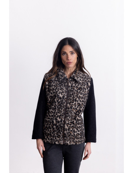 Chaqueta Corta Animal Print BMB & Co.