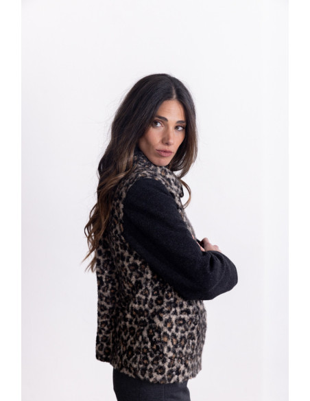 Chaqueta Corta Animal Print BMB & Co.