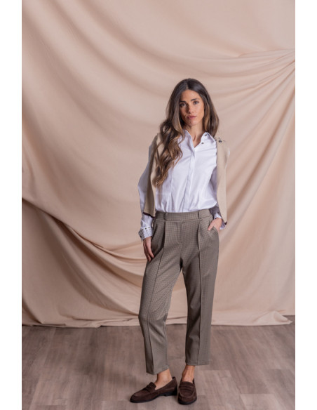 Pantalón Chino Con Pinzas BMB & Co.